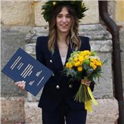 Laureata in Economia Aziendale disponibile per aiuto compiti!